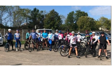 RASSEMBLEMENT VIVONS VELO
